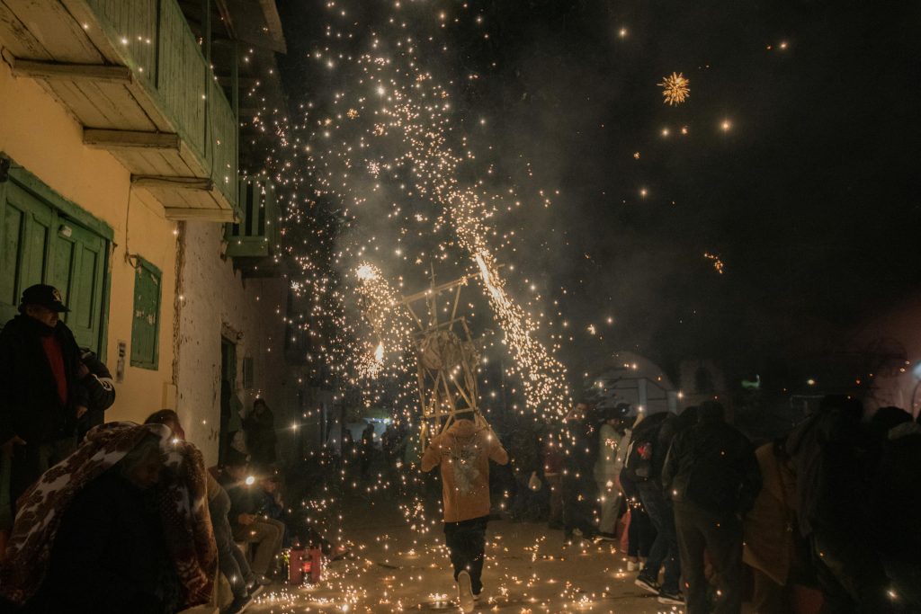 Fireworks in Huancavelica, Perú - Erick Diaz Veliz